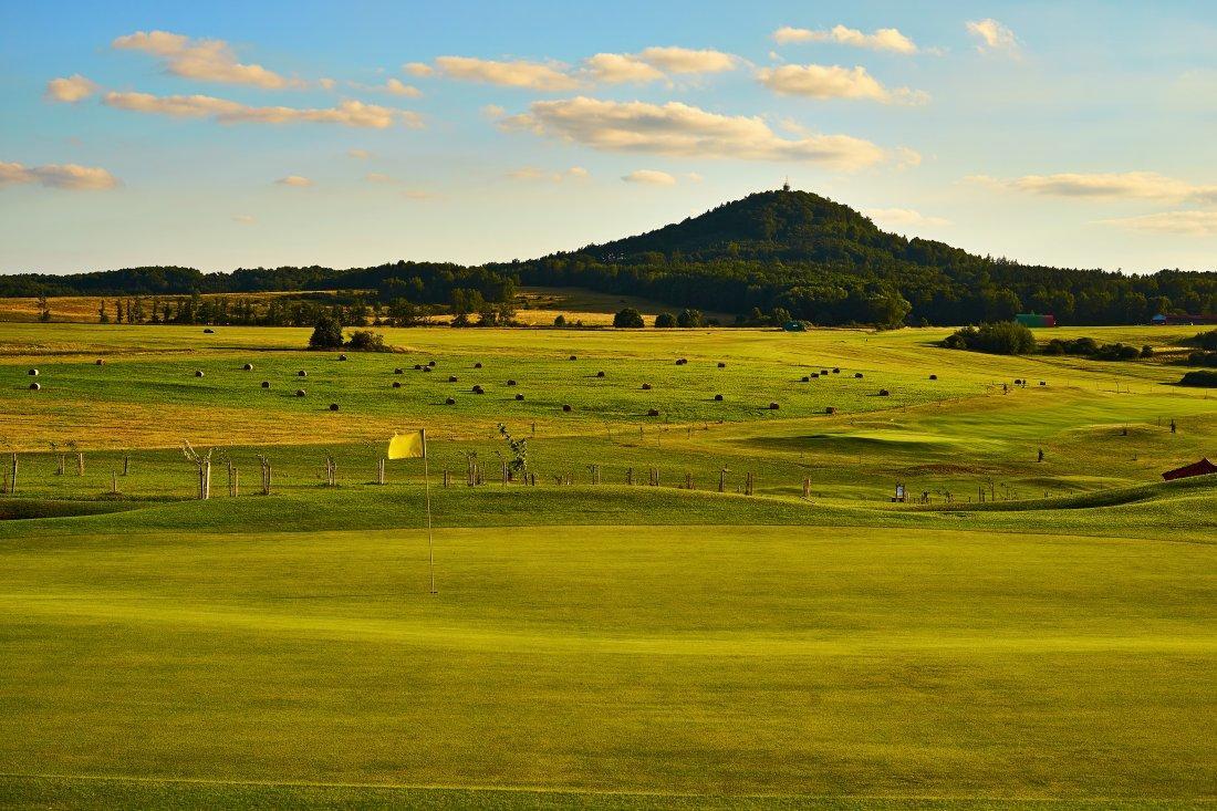 Golf Resort Ceska Lipa Novy Bor Ngoại thất bức ảnh